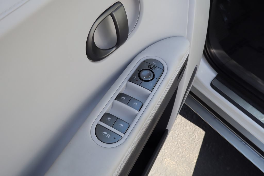 Used 2025 Hyundai Ioniq 5 Limited RWD image 20