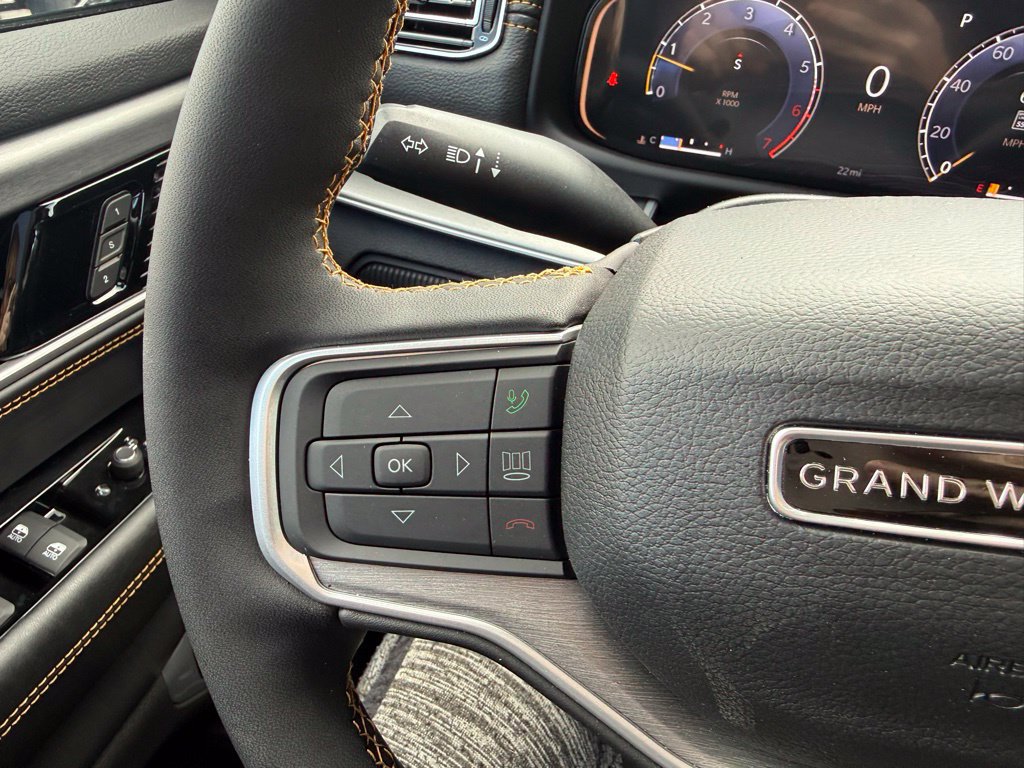 New 2026 Jeep Grand Wagoneer 4WD image 17