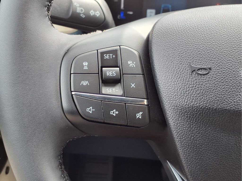 New 2026 Ford Maverick Lariat image 12