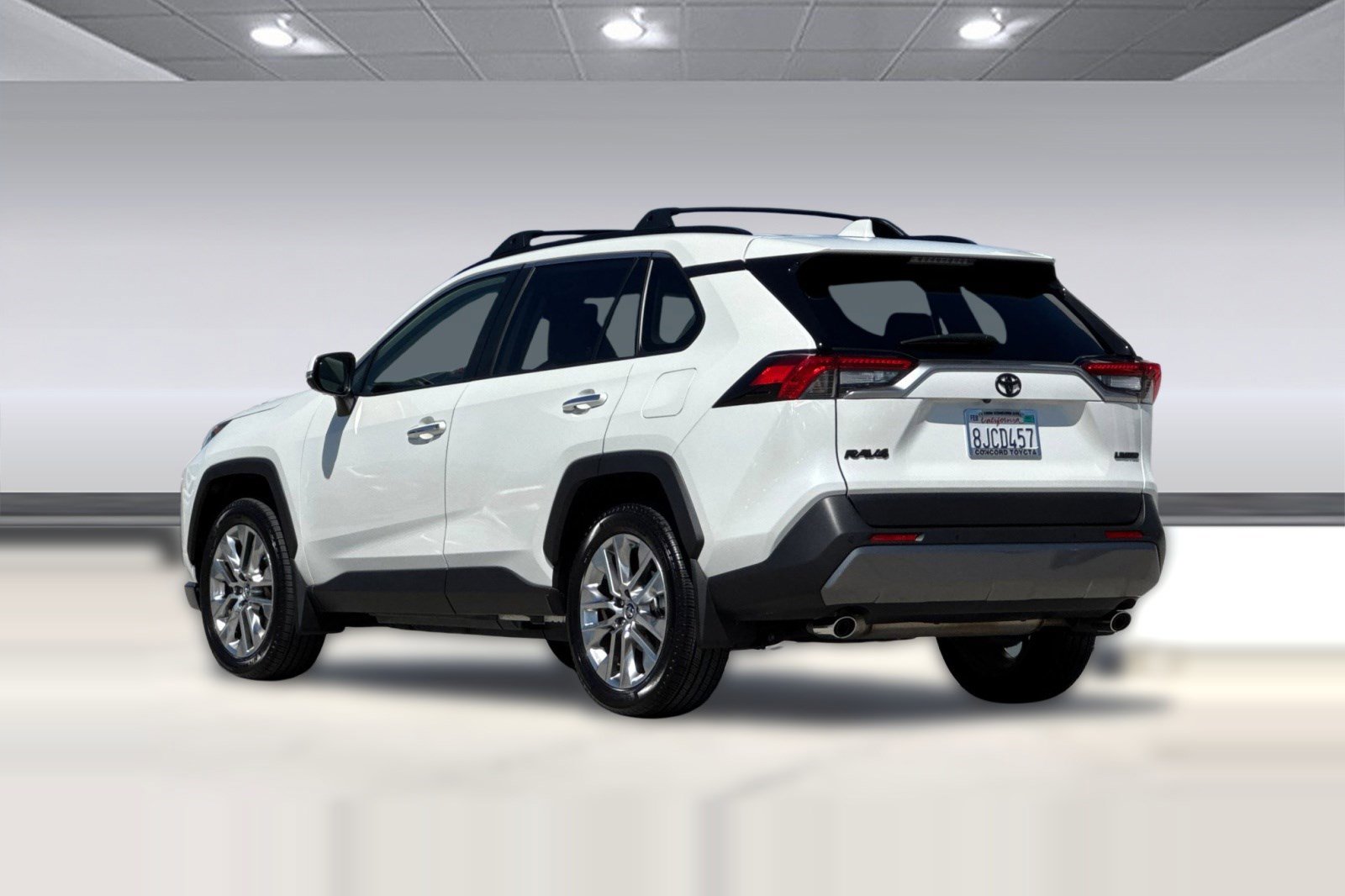 Certified 2019 Toyota RAV4 Limited w/ Advanced Technology Package FWD image 8
