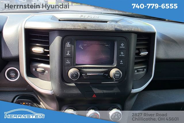 Used 2022 RAM 1500 Big Horn AWD/4WD image 12