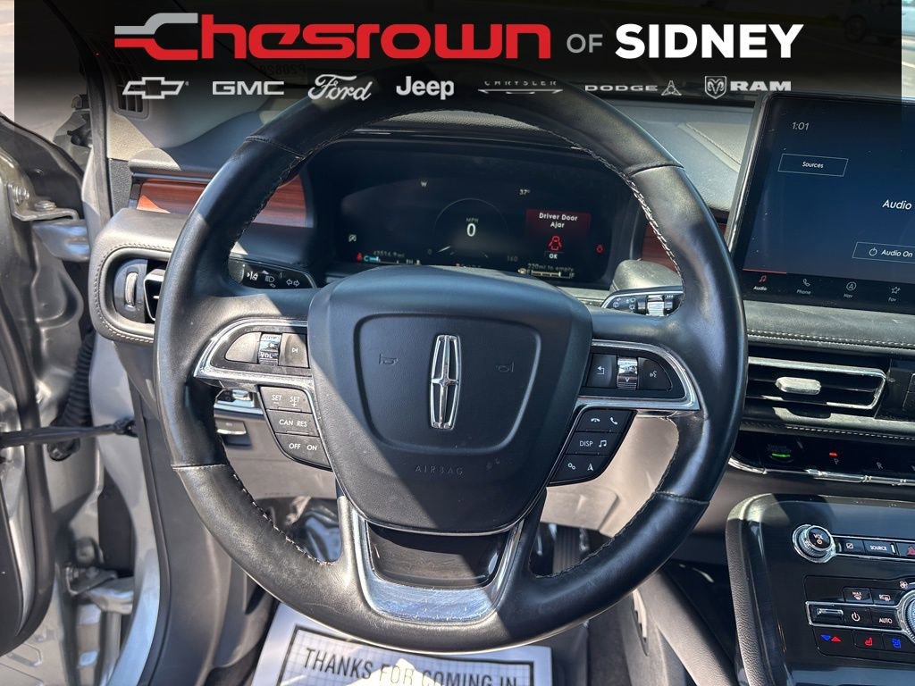 Used 2023 Lincoln Nautilus Reserve AWD/4WD image 14