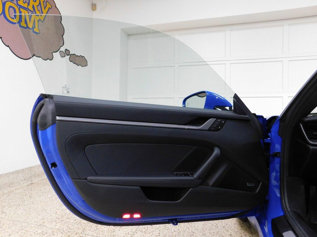 Used 2025 Porsche 911 Carrera S image 37