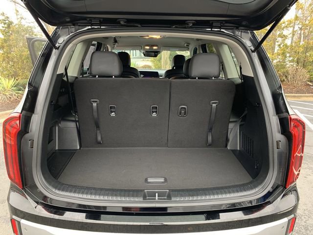 Used 2023 Kia Telluride S image 34