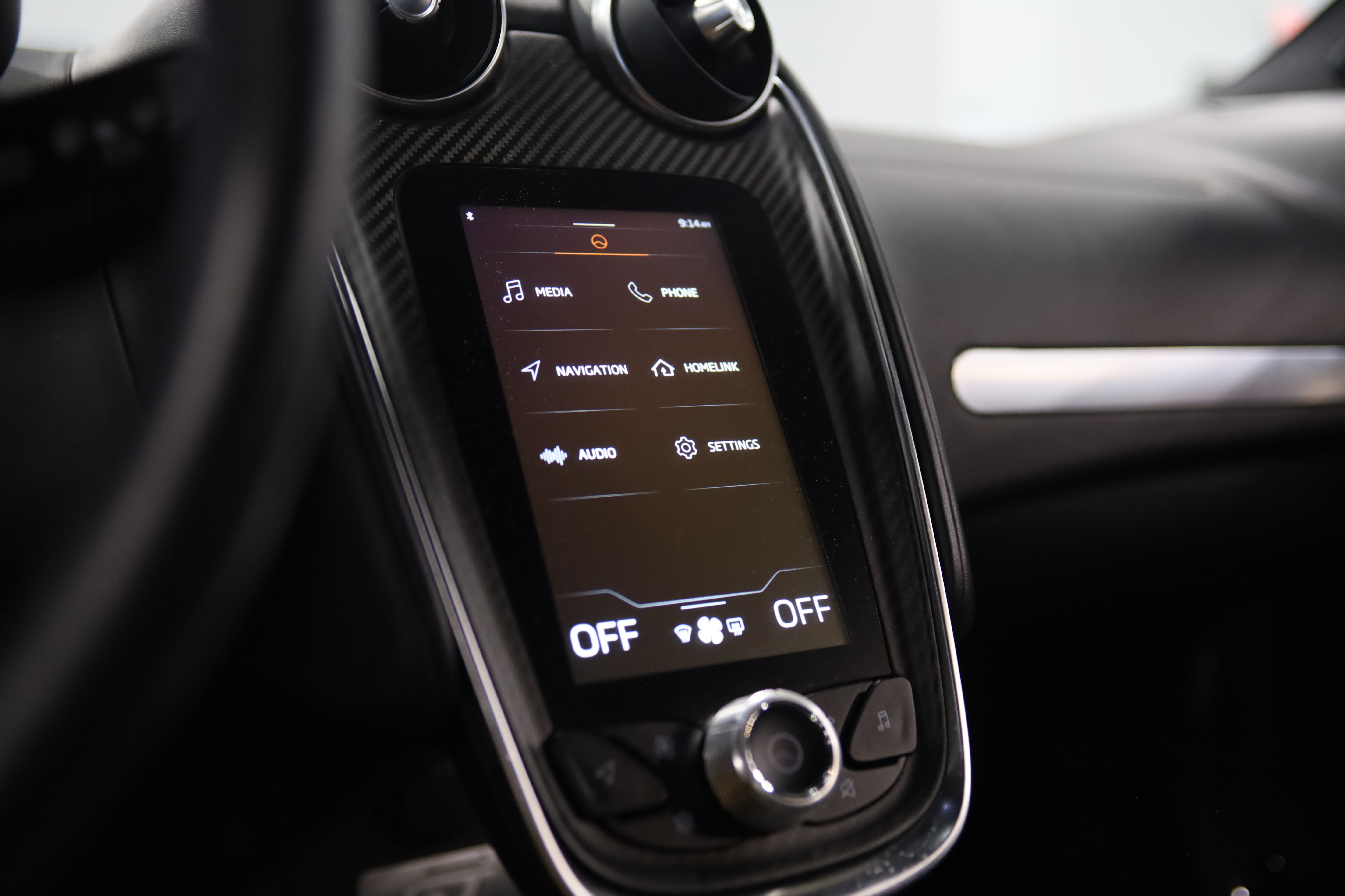 Used 2023 McLaren GT RWD image 27
