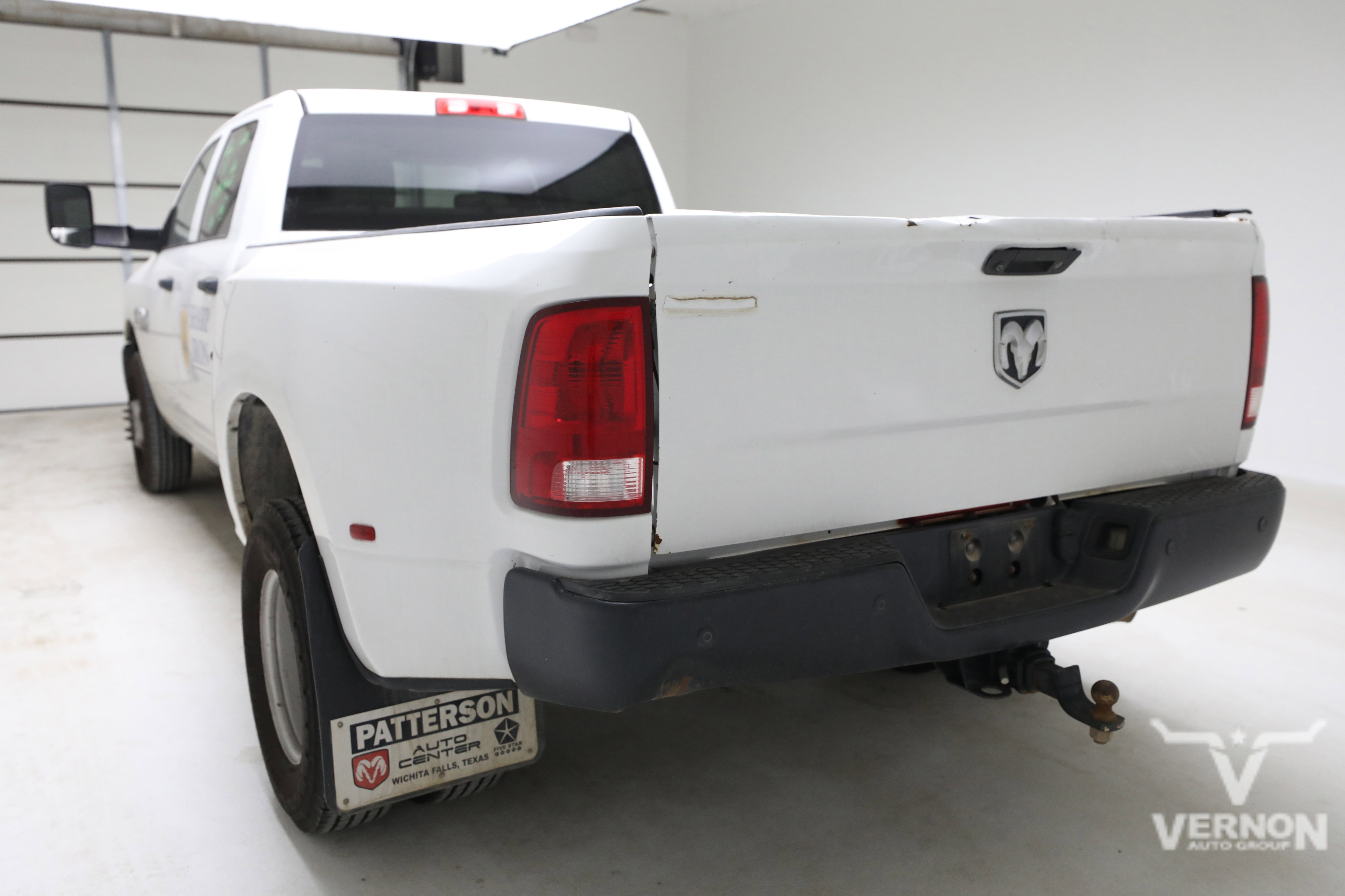 Used 2016 RAM 3500 Tradesman w/ Popular Equipment Group RWD image 2