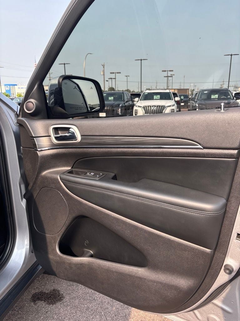 Used 2021 Jeep Grand Cherokee Limited AWD/4WD image 33