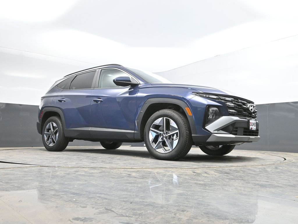Used 2025 Hyundai Tucson SEL AWD/4WD image 32