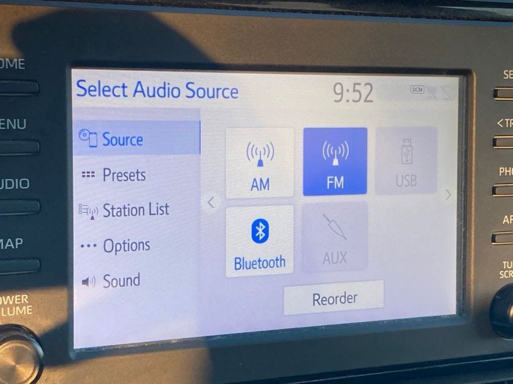 Used 2019 Toyota RAV4 LE w/ Carpet Mat Package AWD/4WD image 20