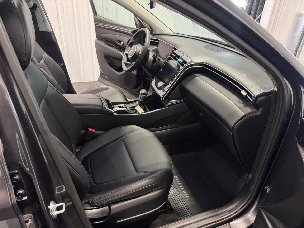 Used 2023 Hyundai Tucson SEL w/ Convenience Package image 18