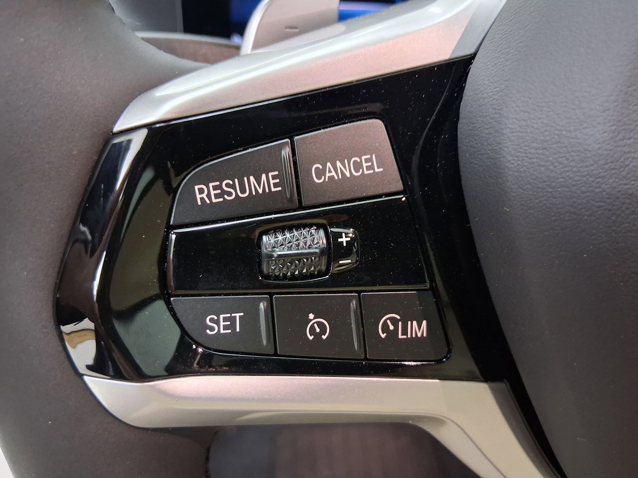 New 2026 BMW 330i Sedan w/ Premium Package RWD image 16