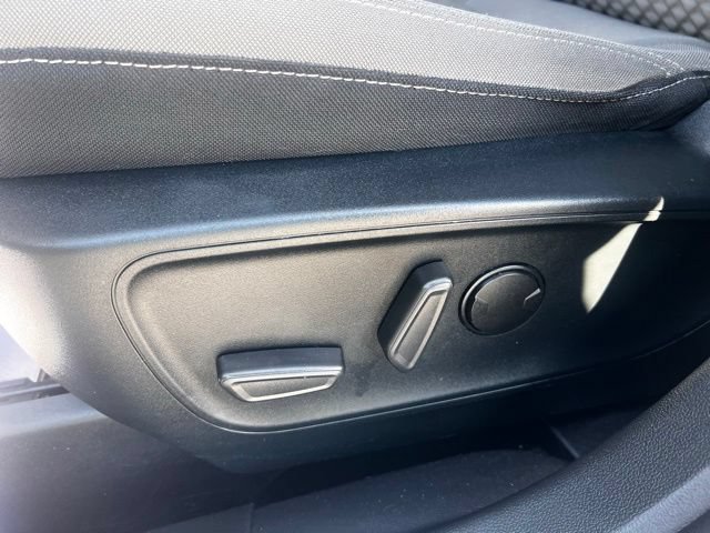Used 2020 Ford Escape SE AWD/4WD image 23