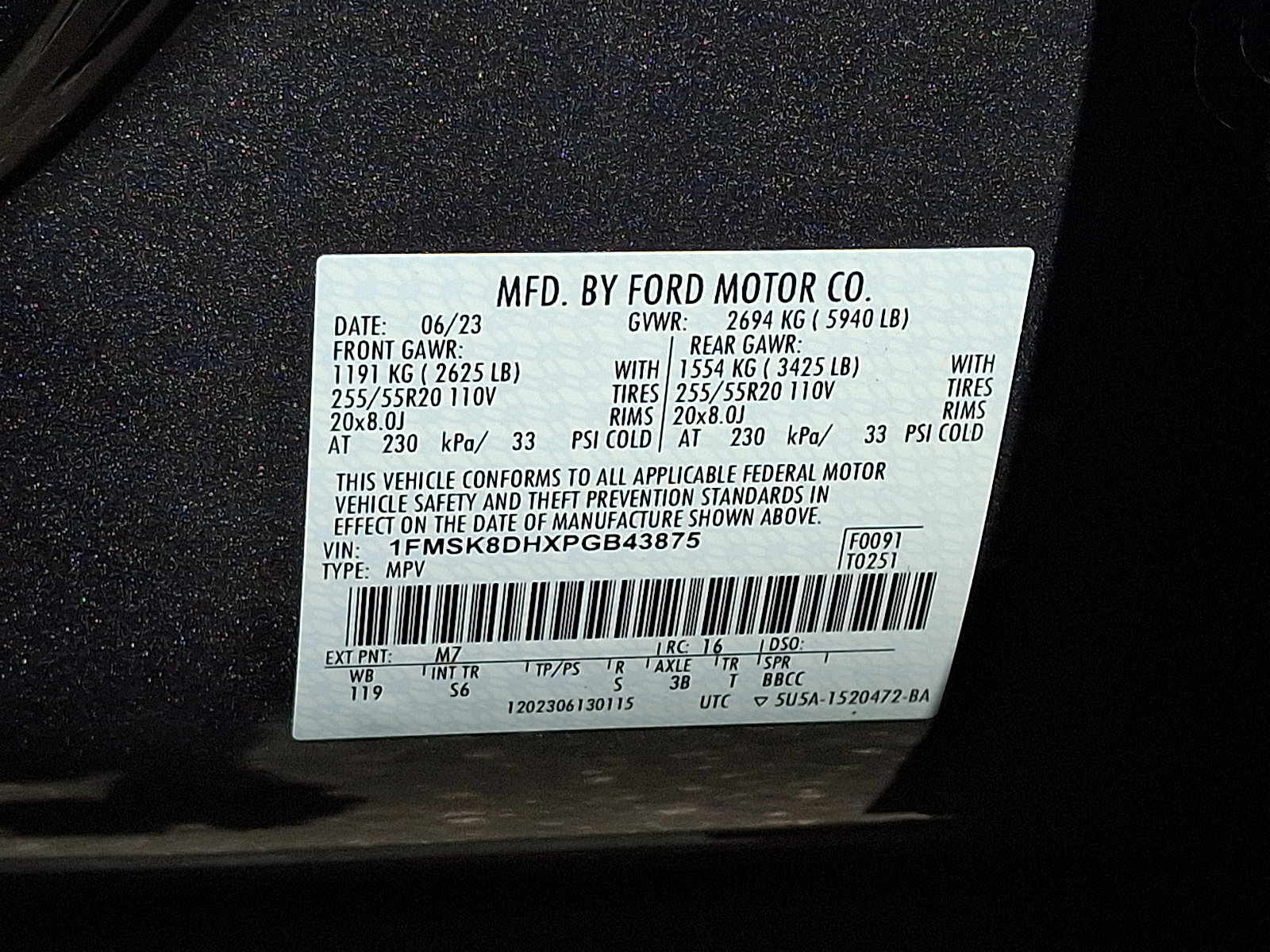 Certified 2023 Ford Explorer XLT w/ Equipment Group 202A AWD/4WD image 27