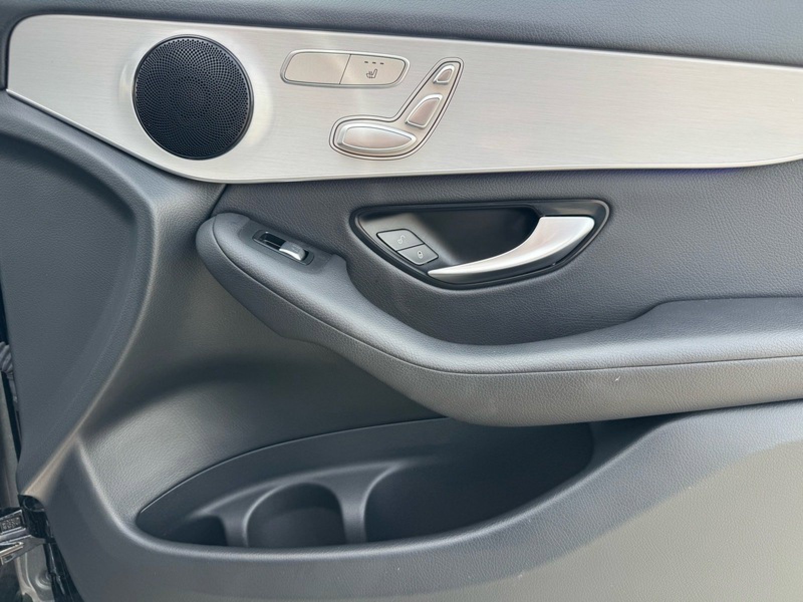 Certified 2022 Mercedes-Benz GLC 300 image 25