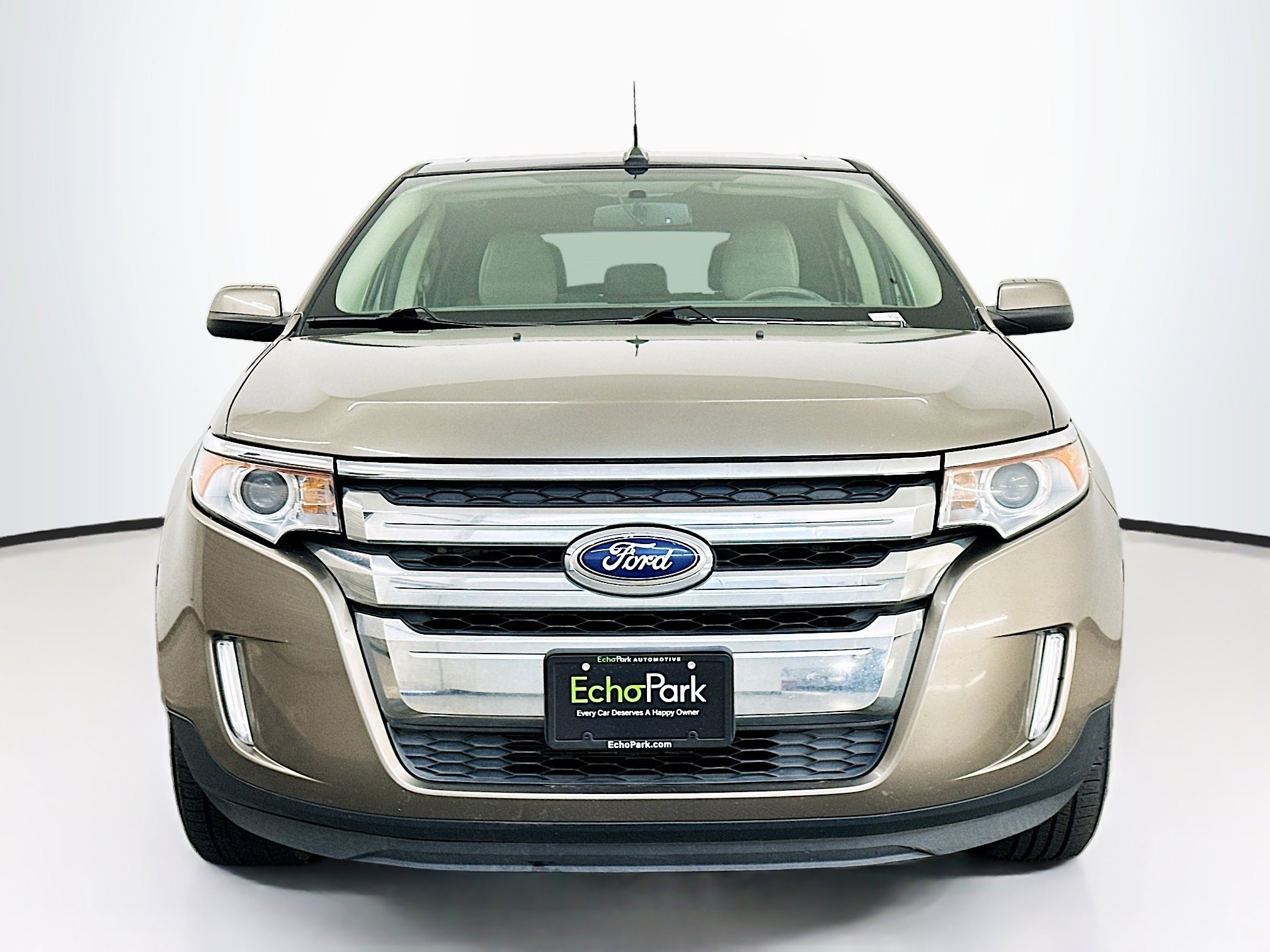 Used 2014 Ford Edge SEL w/ Equipment Group 205A image 2