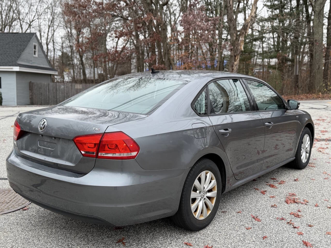 Used 2015 Volkswagen Passat 1.8T Wolfsburg Edition image 7