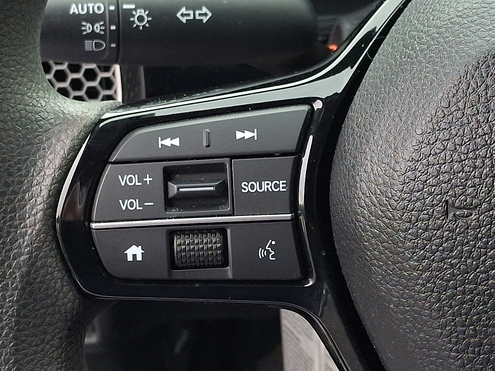 Used 2024 Honda Civic LX image 22