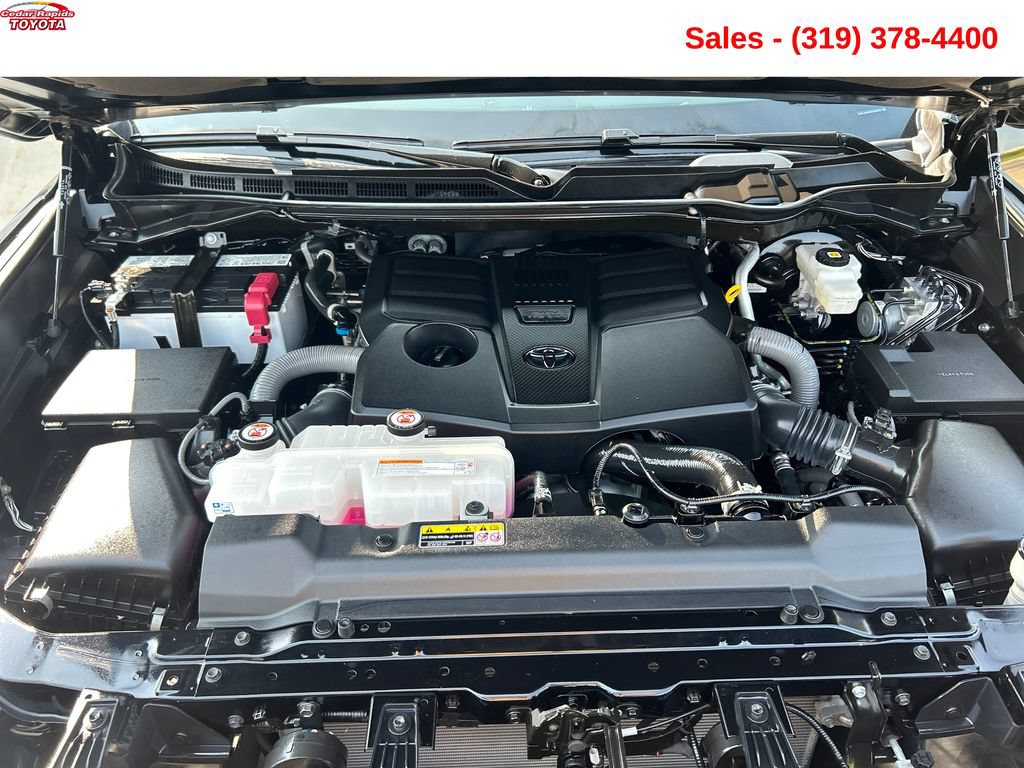 Used 2024 Toyota Tundra SR5 w/ SR5 Convenience Package AWD/4WD image 19