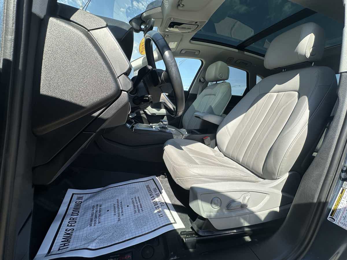 Used 2018 Audi Q5 Prestige AWD/4WD image 11