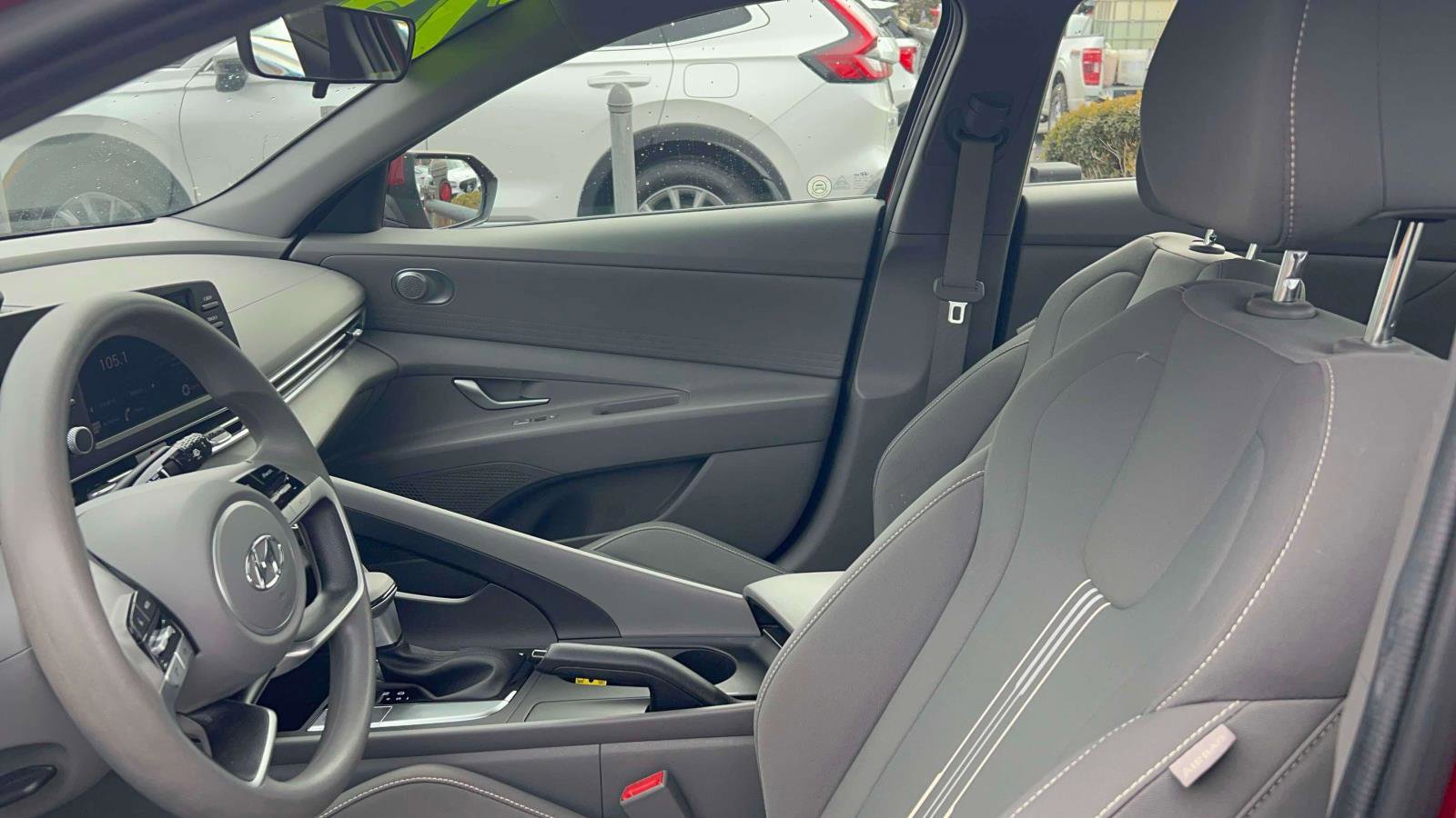 Used 2023 Hyundai Elantra SEL image 16