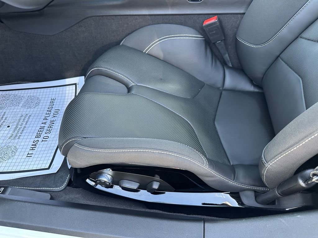 Certified 2023 Chevrolet Corvette Stingray Premium Conv w/ Z51 Performance Package image 15