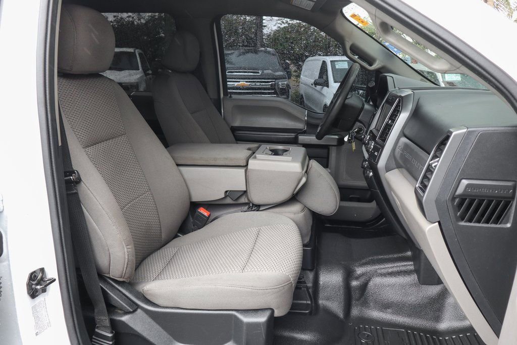 Used 2021 Ford F350 XLT image 43