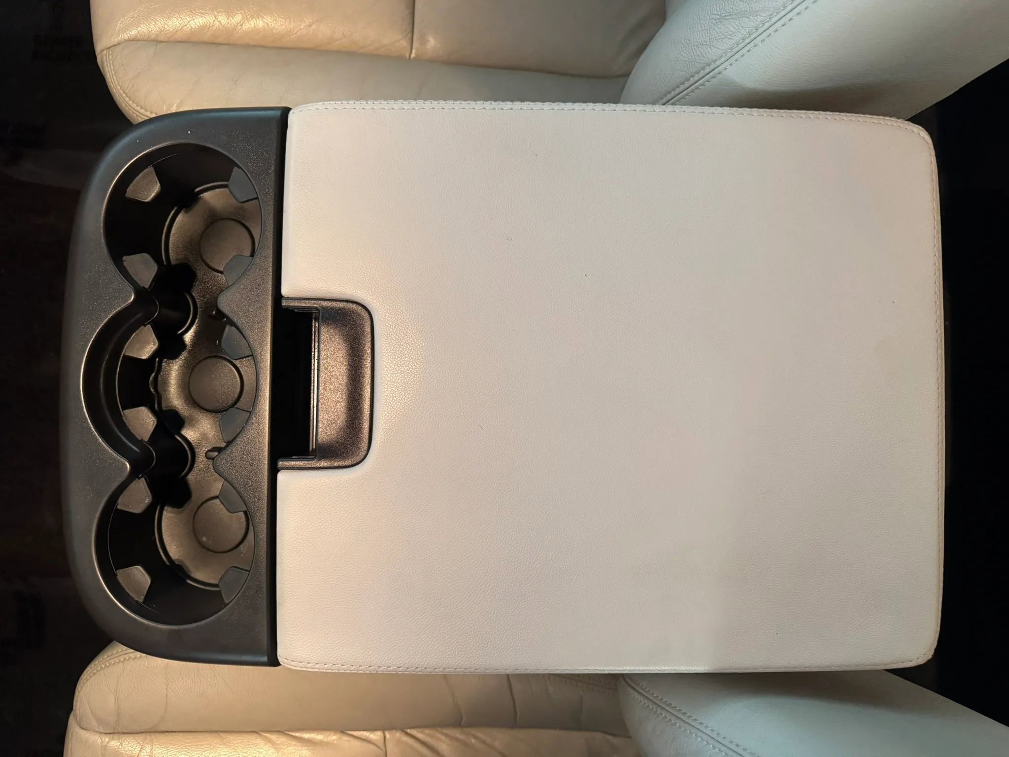 Used 2009 Chevrolet Silverado 1500 LT w/ Regional Value Package image 16