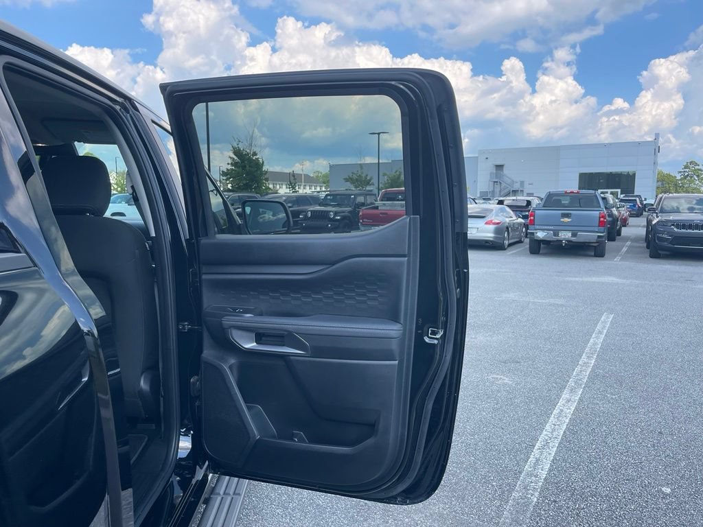 Used 2025 Ford Ranger XLT w/ Equipment Group 301A High RWD image 52
