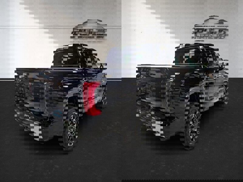 Used 2025 Toyota Tundra Limited image 11