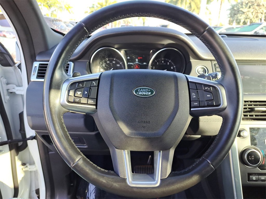 Used 2019 Land Rover Discovery Sport SE image 18