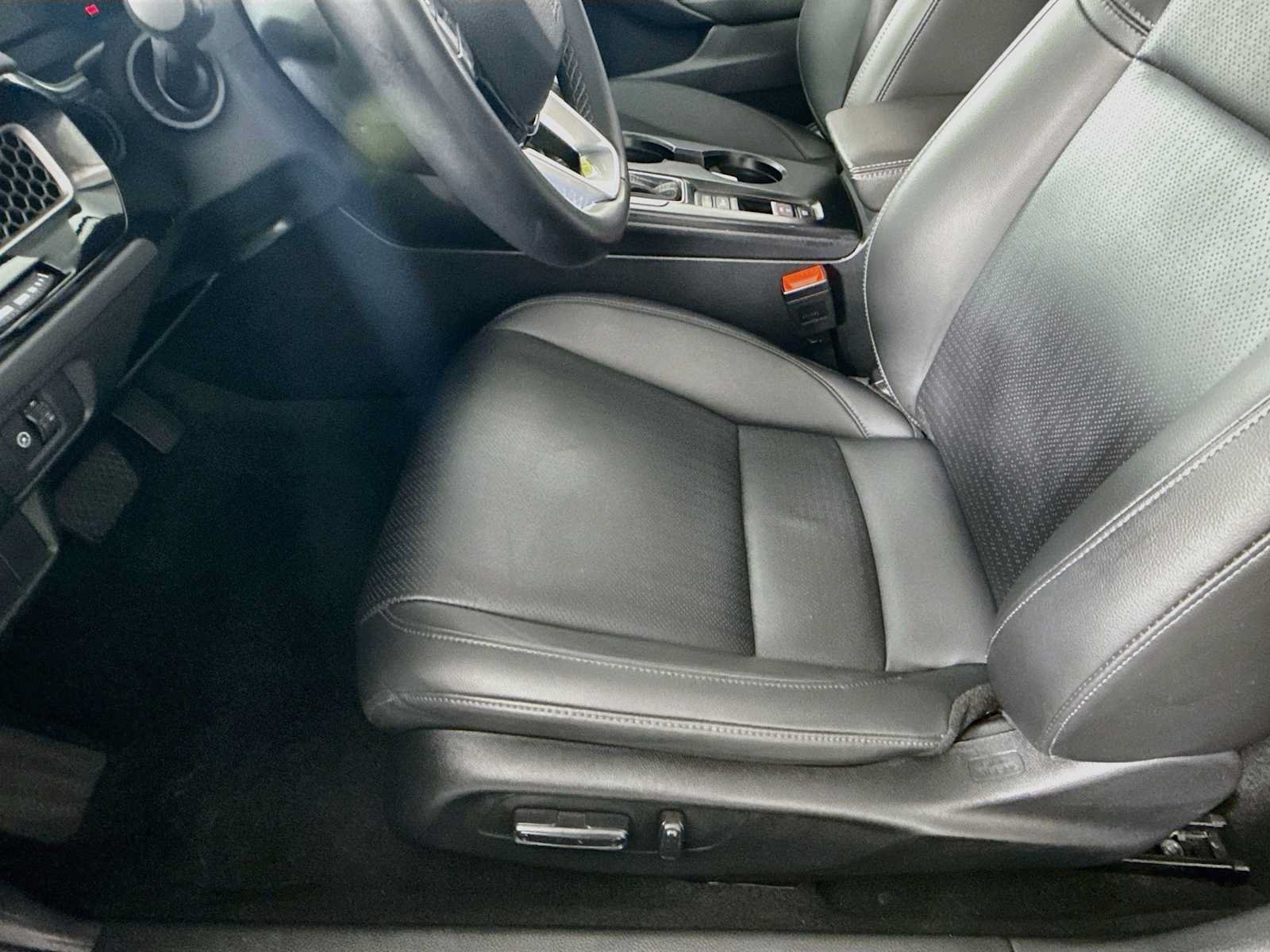 Certified 2024 Honda Civic EX-L image 32