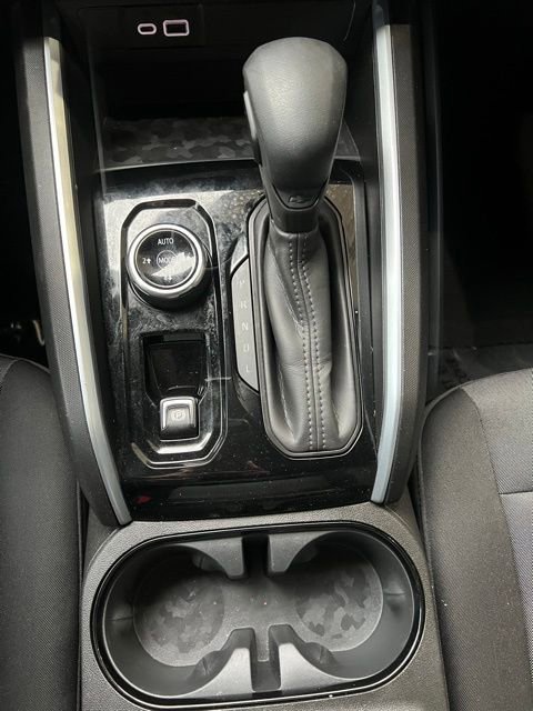 Used 2024 Chevrolet Colorado Trail Boss w/ Advanced Trailering Package image 17