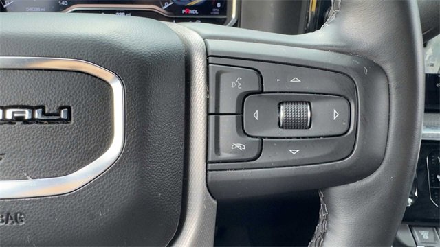 Used 2025 GMC Sierra 3500 Denali w/ Denali Reserve Package image 27