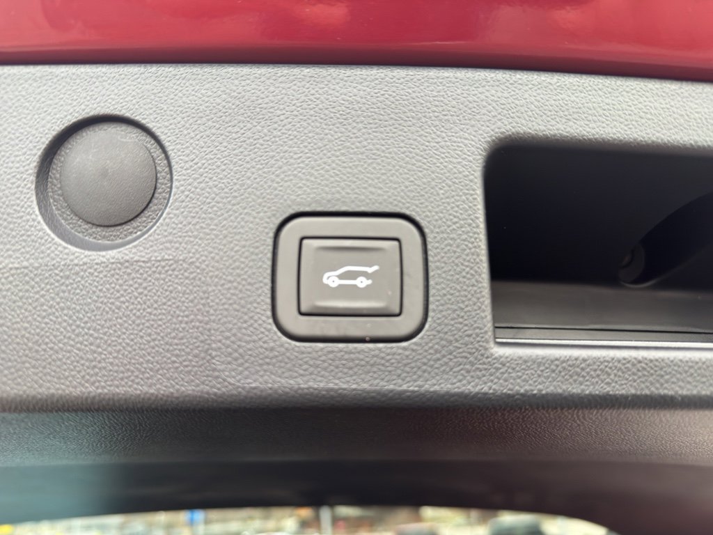 New 2026 Chevrolet Equinox LT w/ Convenience Package II image 24