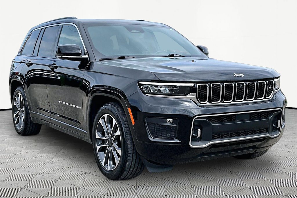 Used 2024 Jeep Grand Cherokee Overland w/ Adv Protech Group III AWD/4WD image 12