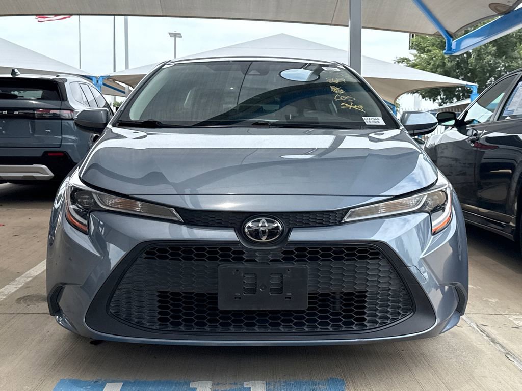 Used 2022 Toyota Corolla L FWD image 2