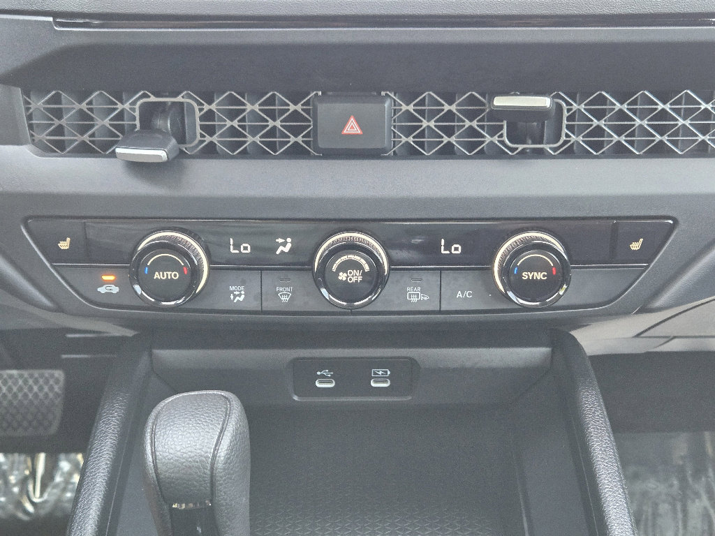 Used 2025 Honda Accord SE image 21