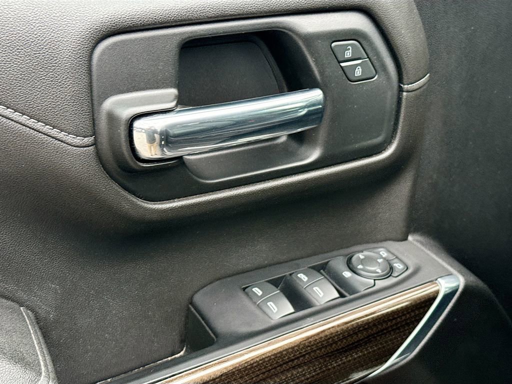 Used 2022 Chevrolet Silverado 1500 LT Trail Boss w/ LT Trail Boss Premium Package image 17