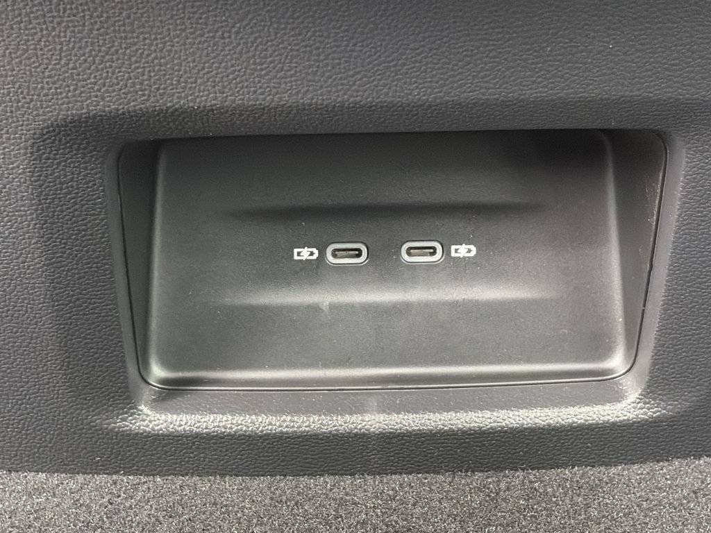 New 2026 Volkswagen Atlas Cross Sport SE FWD image 27