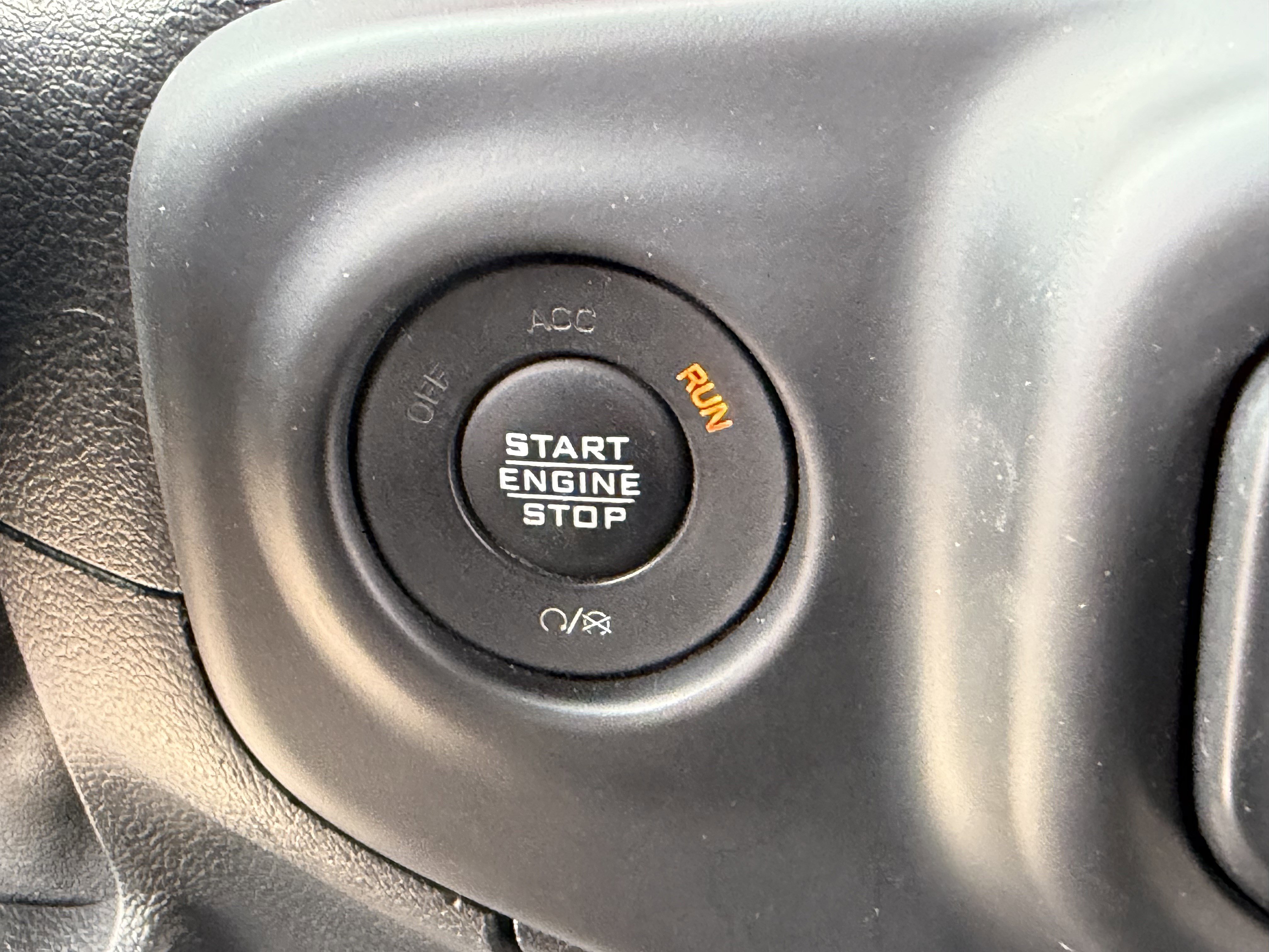Used 2020 Jeep Gladiator Rubicon AWD/4WD image 18