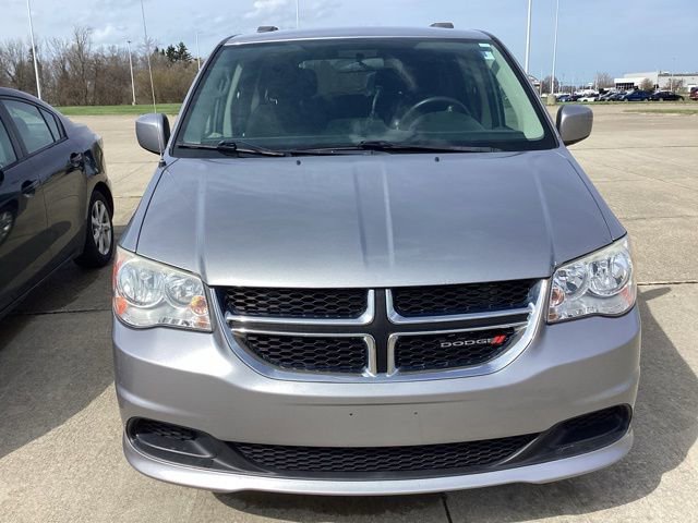 Used 2013 Dodge Grand Caravan SXT image 2