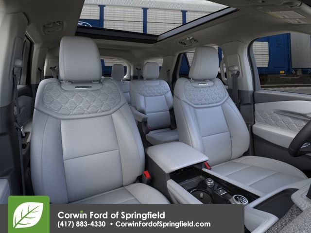 New 2026 Ford Explorer Platinum image 11