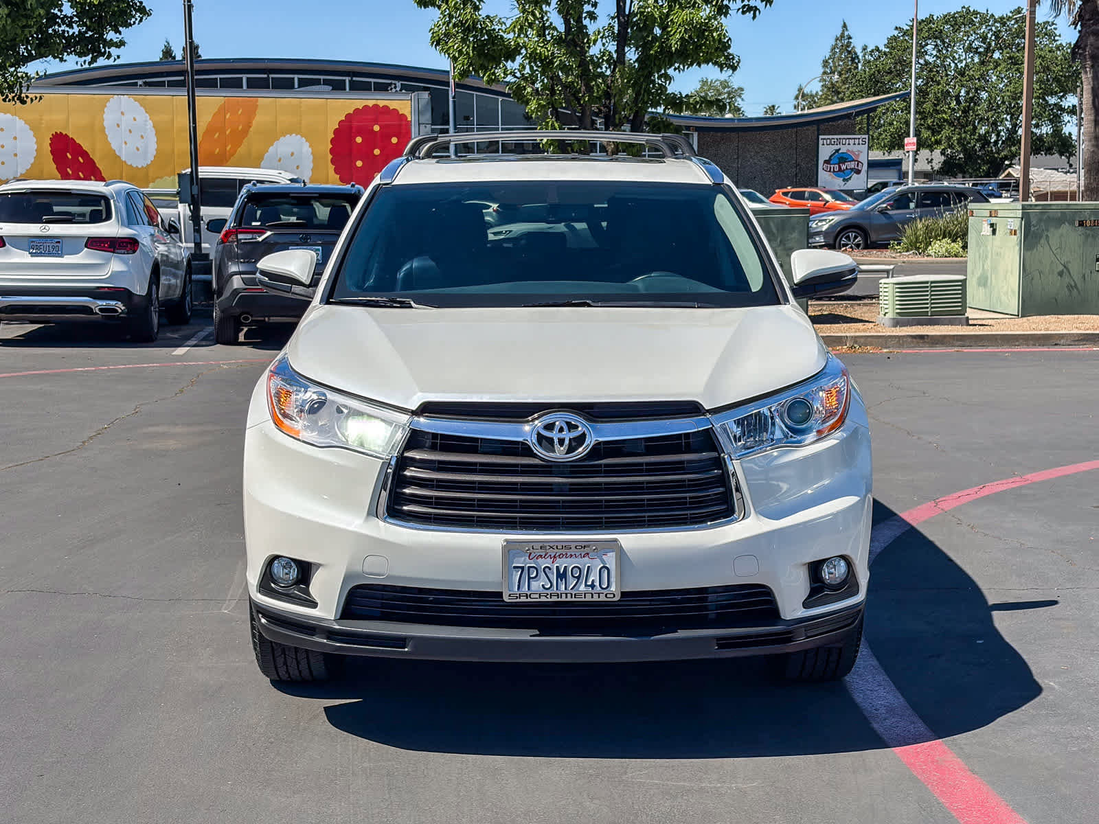 Used 2016 Toyota Highlander XLE image 6