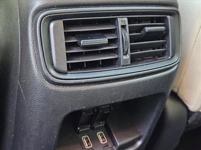 Used 2018 Honda CR-V EX image 19