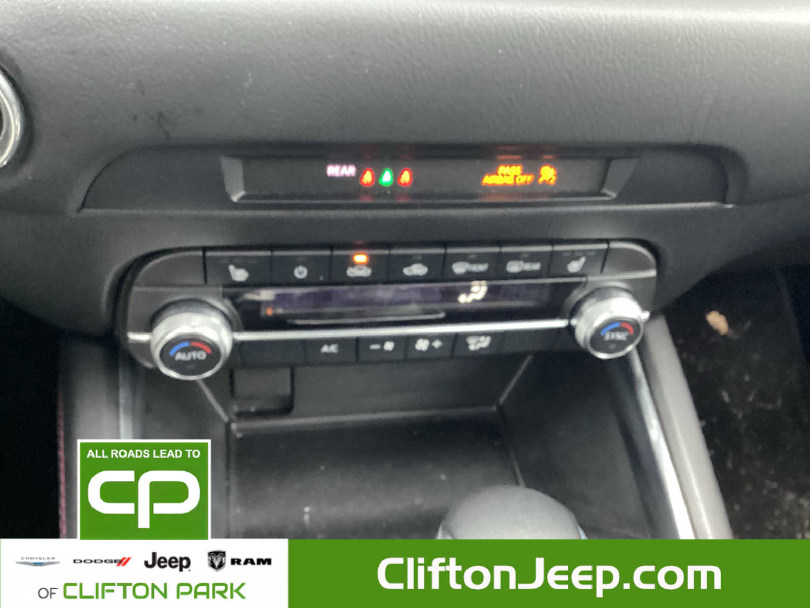 Used 2024 MAZDA CX-5 Carbon Edition image 15