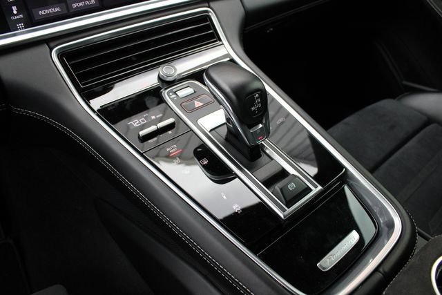 Used 2019 Porsche Panamera GTS image 16