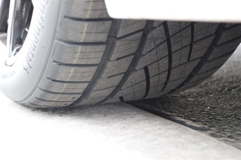 Used 2024 BMW M2 w/ Carbon Package image 36