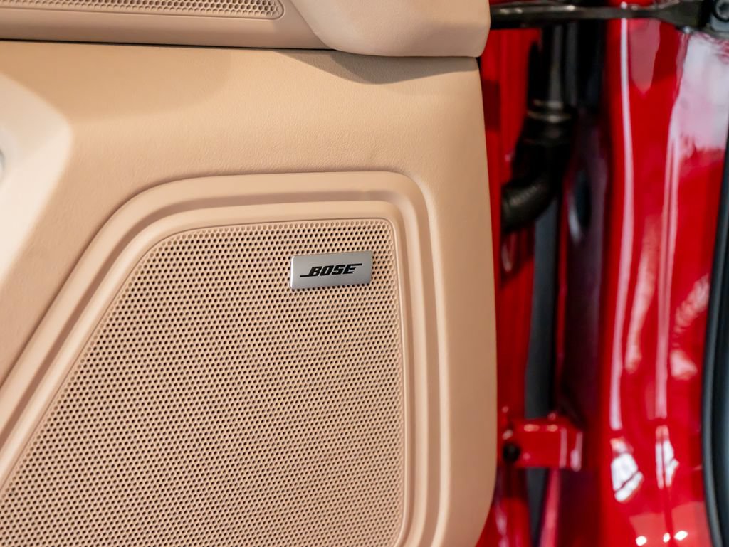 Certified 2025 Porsche Macan GTS AWD/4WD image 14