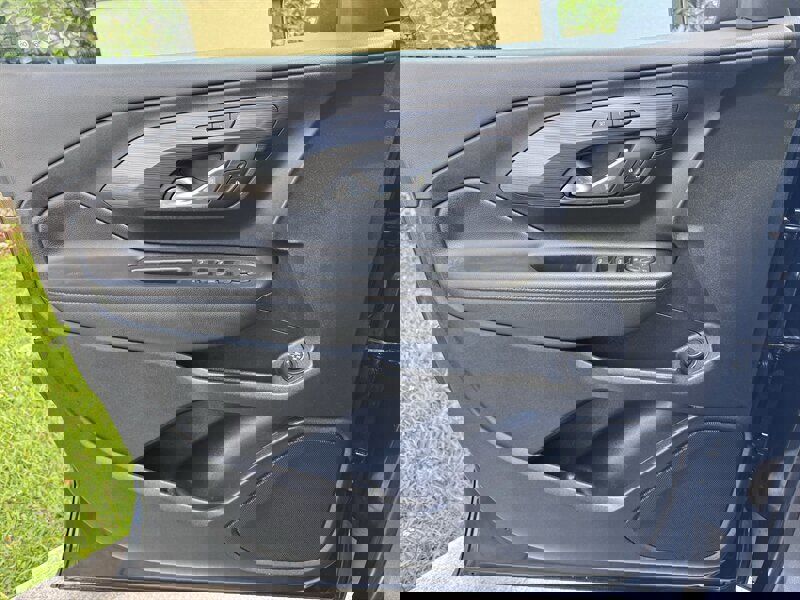 Used 2020 GMC Terrain SLT w/ Preferred Package AWD/4WD image 13