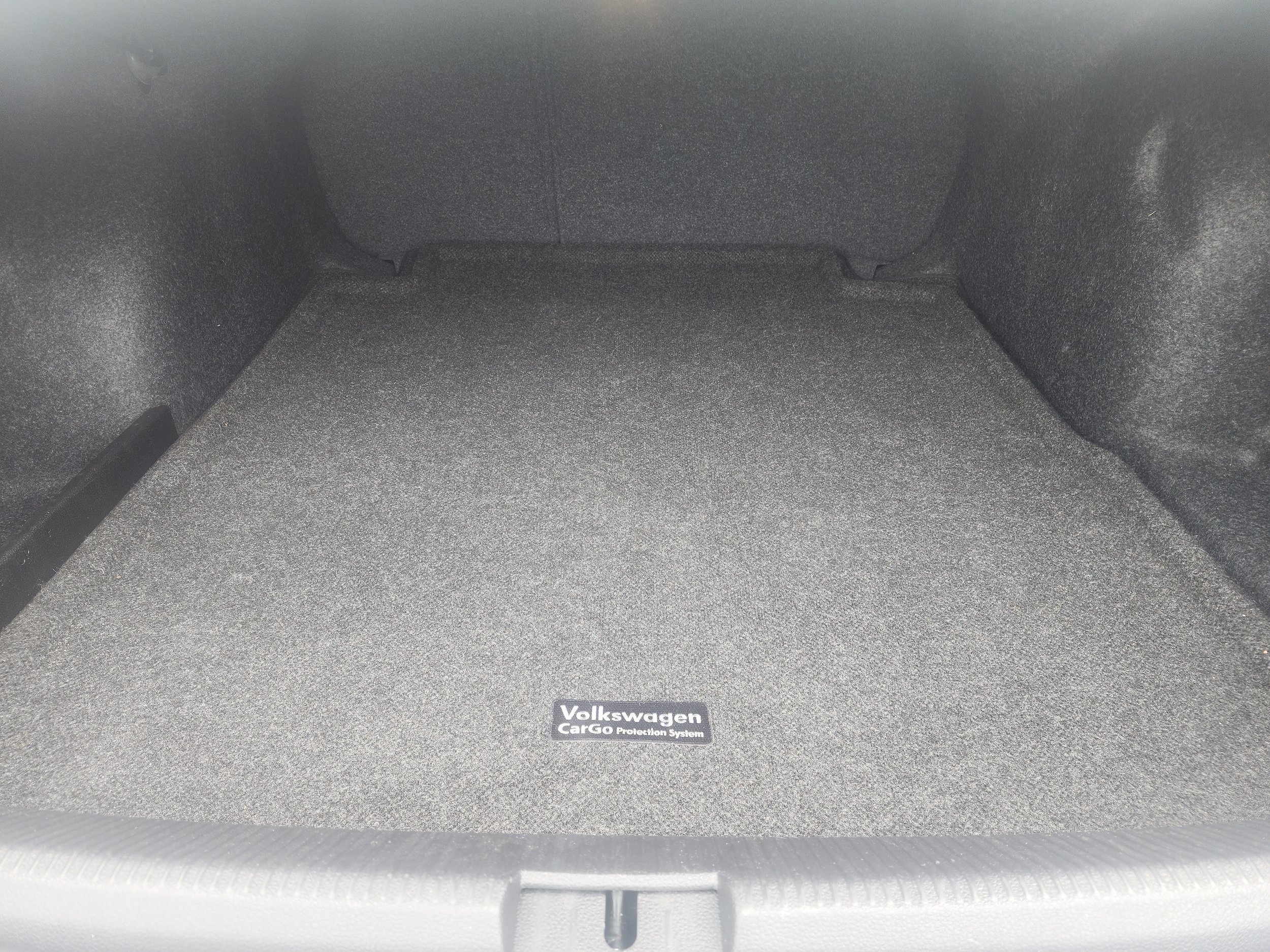 Used 2017 Volkswagen Passat 1.8T SE FWD image 5
